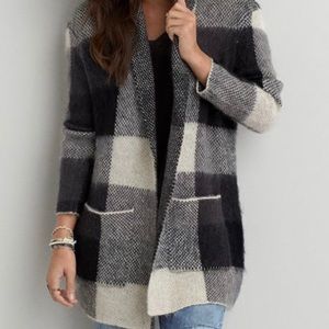 AEO Oversized Plaid Sweater